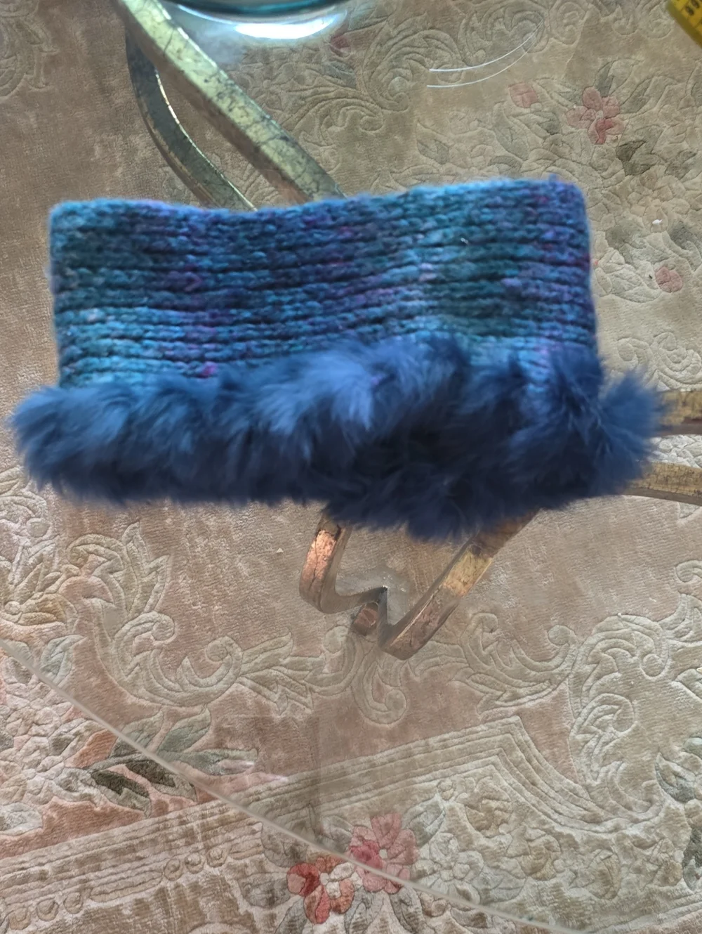 Candie's Y2K Teal‎ Blue Pink Knit Headband Faux Fur Trim Accessory Neck Collar